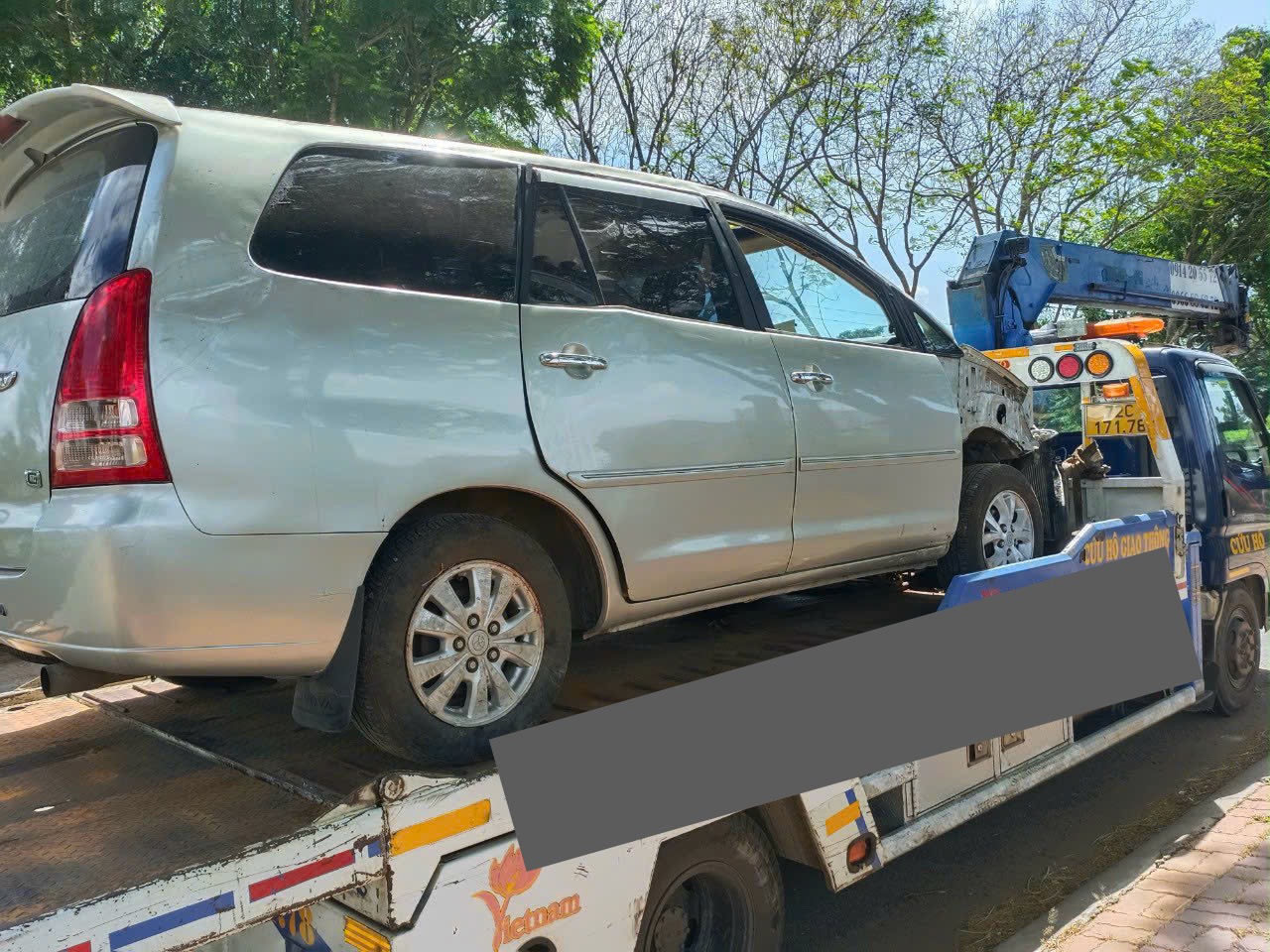 dịch vụ kéo xe ô tô ban đêm TPHCM